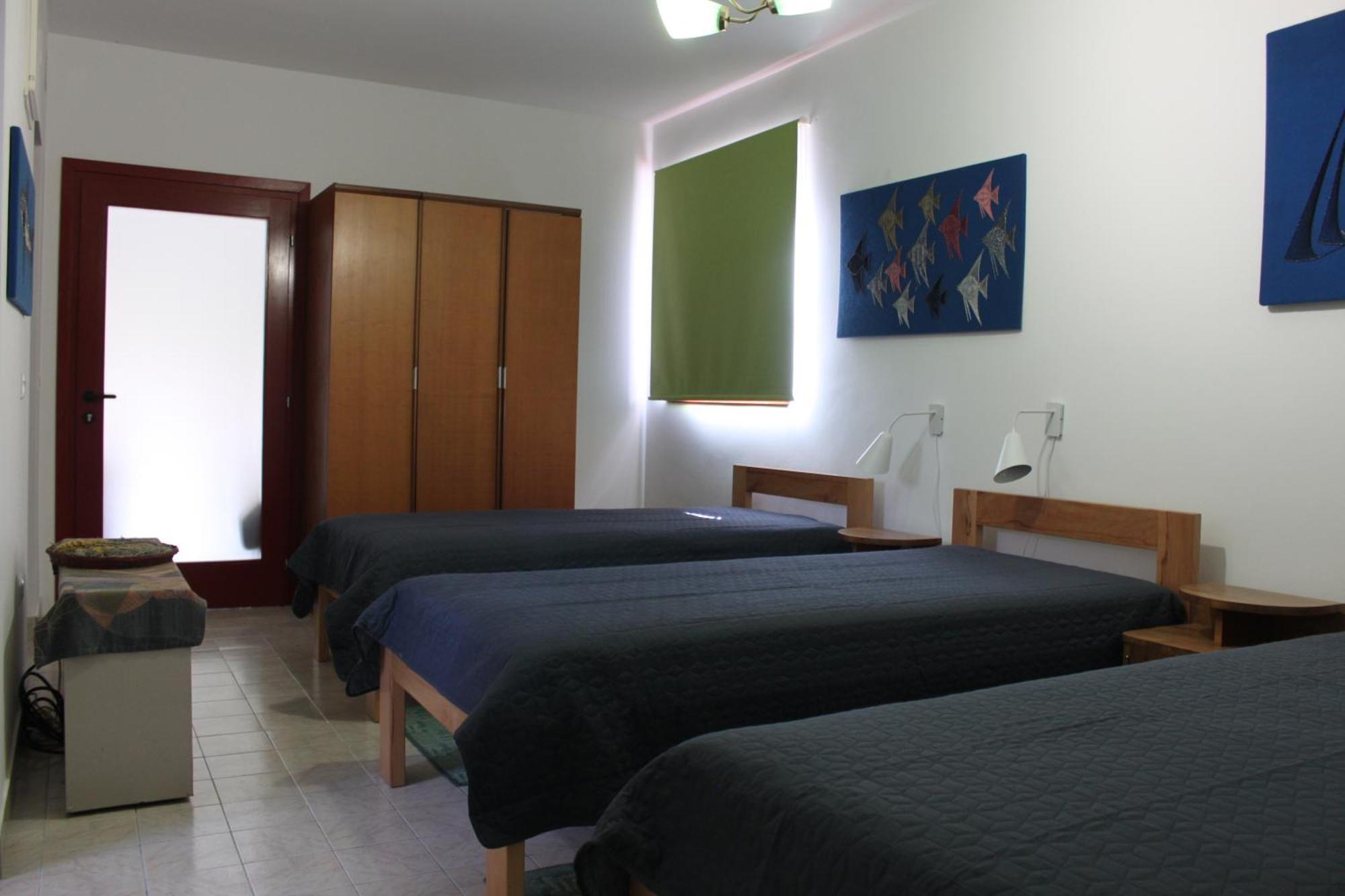 Boulevard Garden House - Free And Save Parking In The Locked Yard Cuprija Room photo